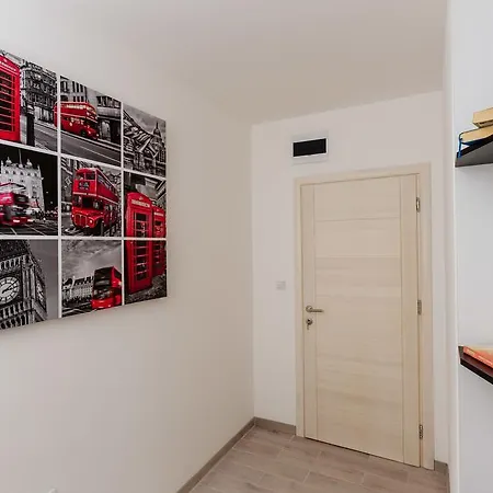 Dream Vacation Apartments Tivat Exterior photo