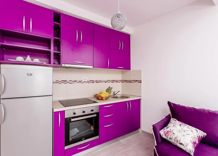 Dream Vacation Apartments